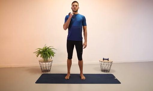 Curl de bíceps con mancuernas